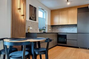 New 2-Room Apartment with Garage & Balcony – Podskarbińska, Warsaw (No Commission)
