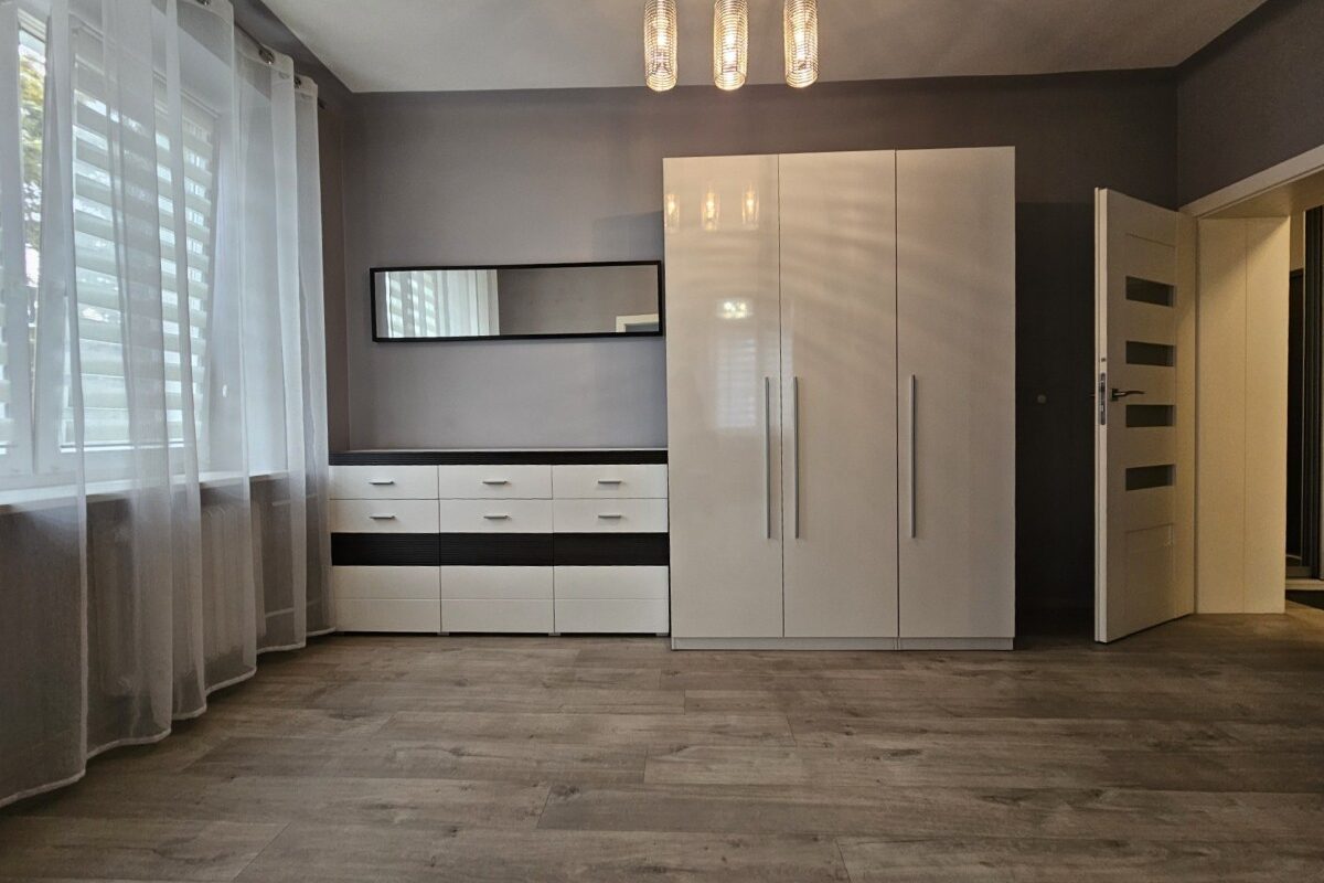 Apartment for Rent in Żoliborz, Warsaw  Metro Plac Wilsona 4
