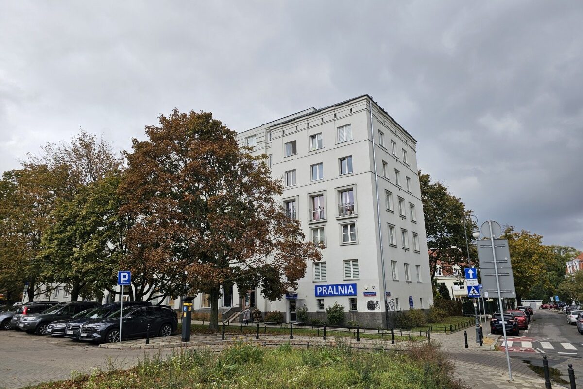 Apartment for Rent in Żoliborz, Warsaw  Metro Plac Wilsona