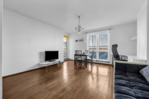 Modern 2-Bedroom Apartment for Rent – Radziwie Street, Wola, Warsaw 4