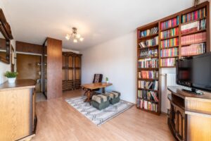 Spacious 1-Room Apartment for Rent – Targówek, Warsaw 2