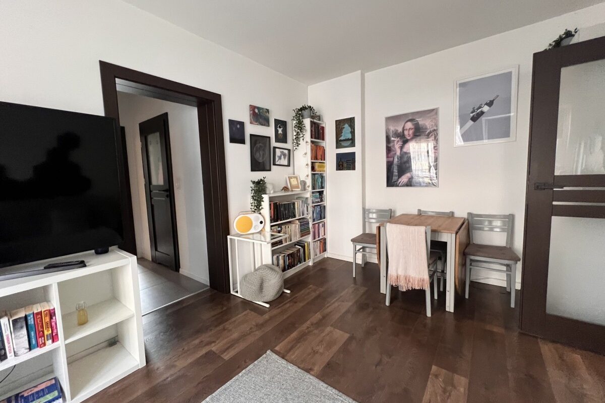 3-ROOM APARTMENT FOR RENT IN, WARSAW | FUNCTIONAL LAYOUT | NEAR METRO 10