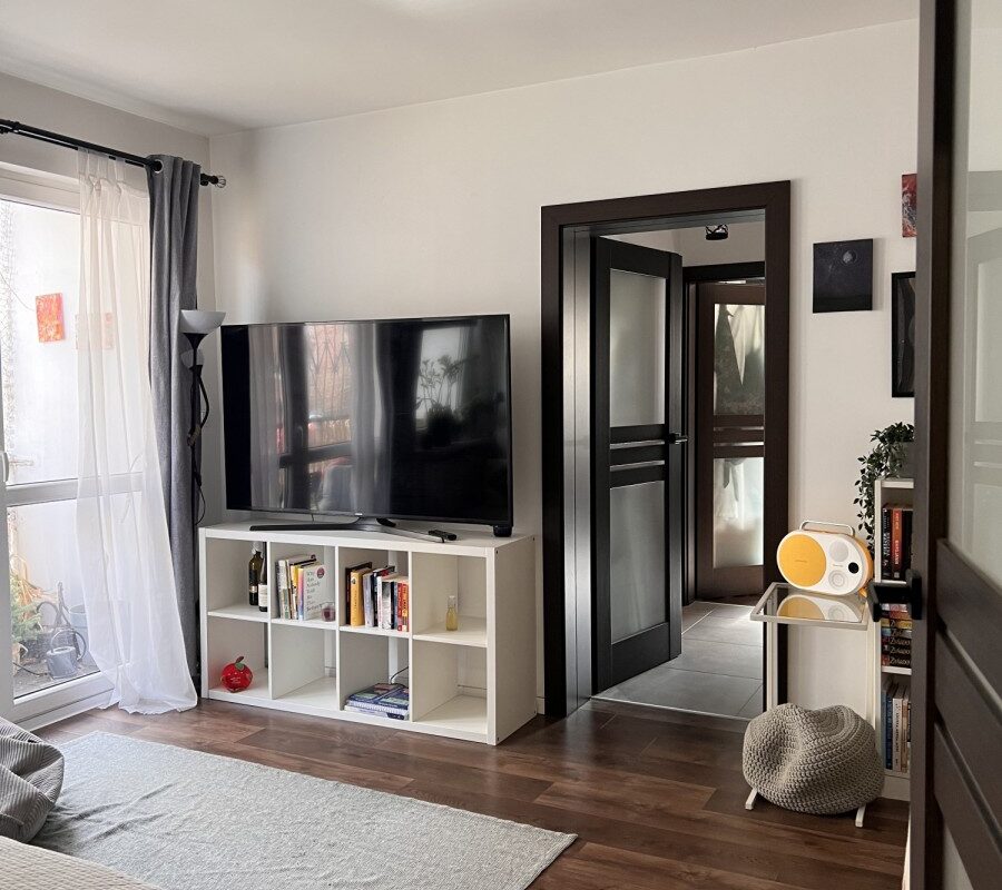 3-ROOM APARTMENT FOR RENT IN, WARSAW | FUNCTIONAL LAYOUT | NEAR METRO 7