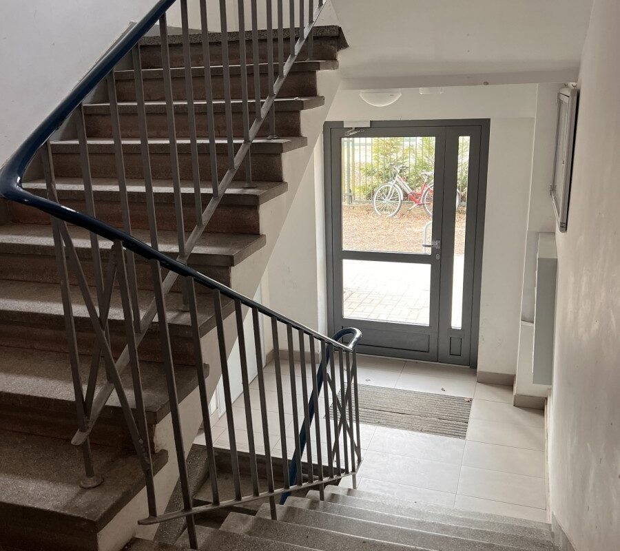 3-ROOM APARTMENT FOR RENT IN, WARSAW | FUNCTIONAL LAYOUT | NEAR METRO 3