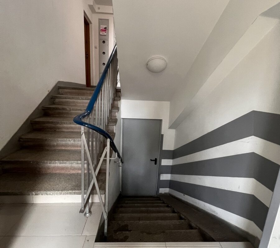 3-ROOM APARTMENT FOR RENT IN, WARSAW | FUNCTIONAL LAYOUT | NEAR METRO