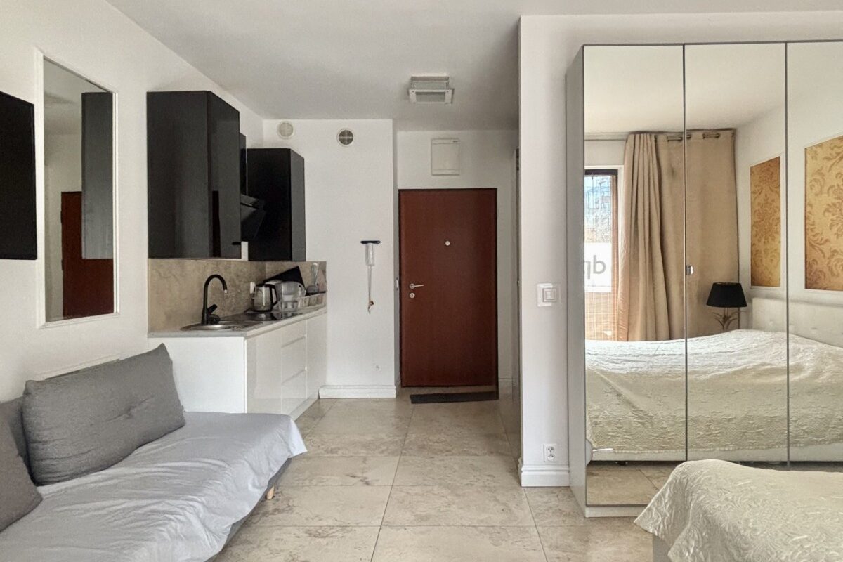 Modern Studio Apartment 26 m² – Warsaw Burakowska Street 8