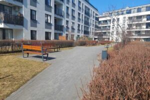 Modern Studio Apartment for Sale Warsaw Białołęka – 32 m², Separate Kitchen, Balcony, Garage Parking, Investment Opportunity 1