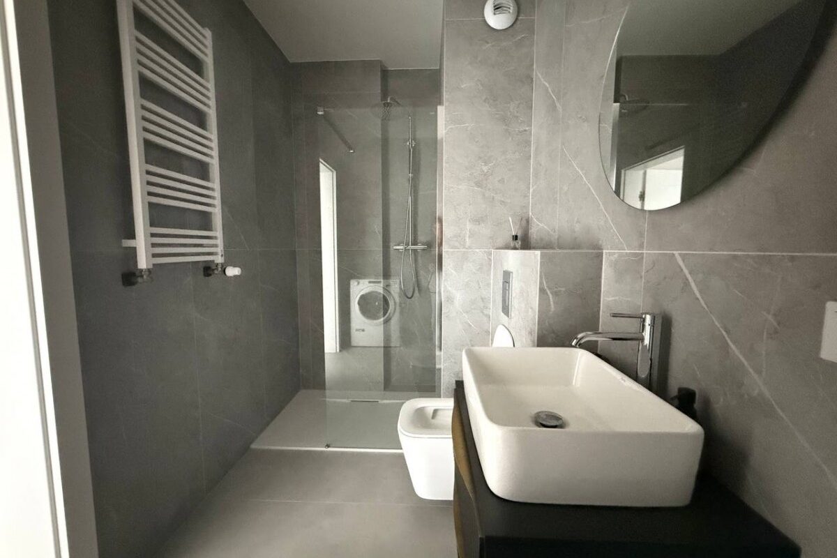 Modern 1-Bedroom Apartment for Sale – Warsaw Praga-Północ | 33.84 m² | New Building 2026 | Balcony | AC | Investment Ready 11