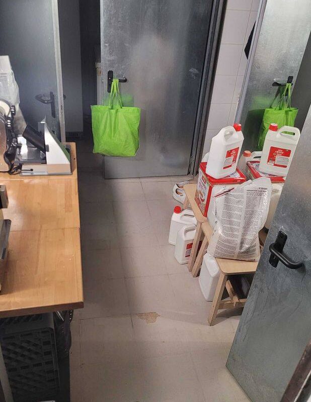 Restoran Devren – Varşova, Saska Kępa | Tam Donanımlı İki Katlı İşletme ve Bahçeli 4