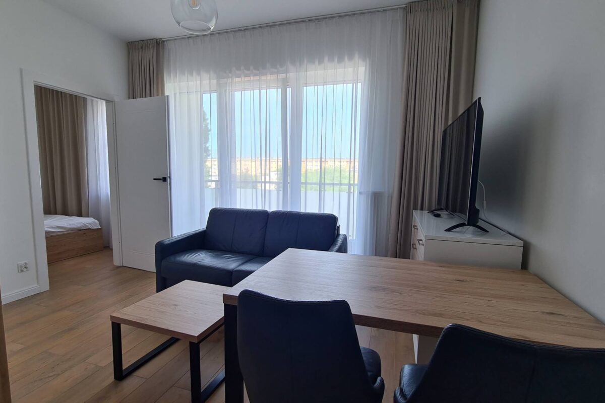 Modern 2-Room Apartment for Rent – Warsaw Ochota | Józefa Siemieńskiego Street | 30 m² | Balcony | New Building 9