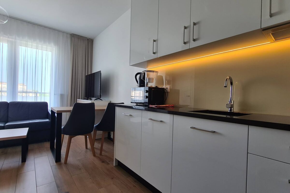 Modern 2-Room Apartment for Rent – Warsaw Ochota | Józefa Siemieńskiego Street | 30 m² | Balcony | New Building 2