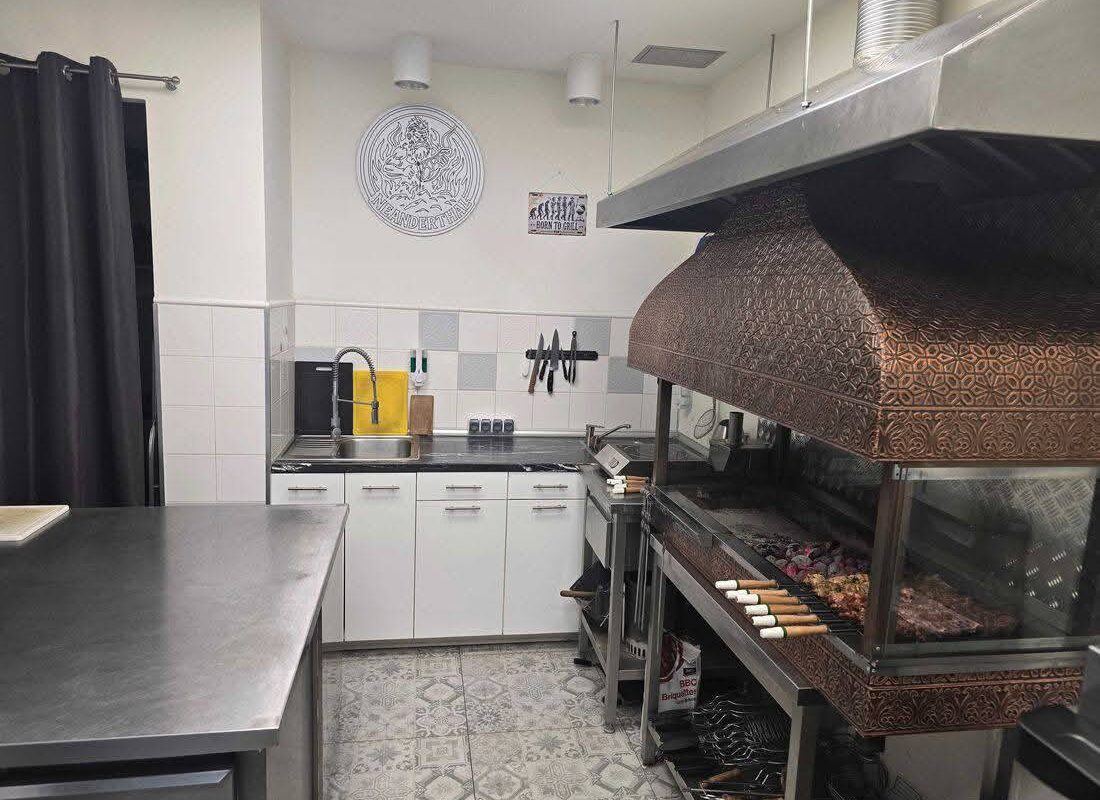 Takeover Opportunity – Fully Equipped Restaurant for Lease Assignment | Warsaw Ursynów 13