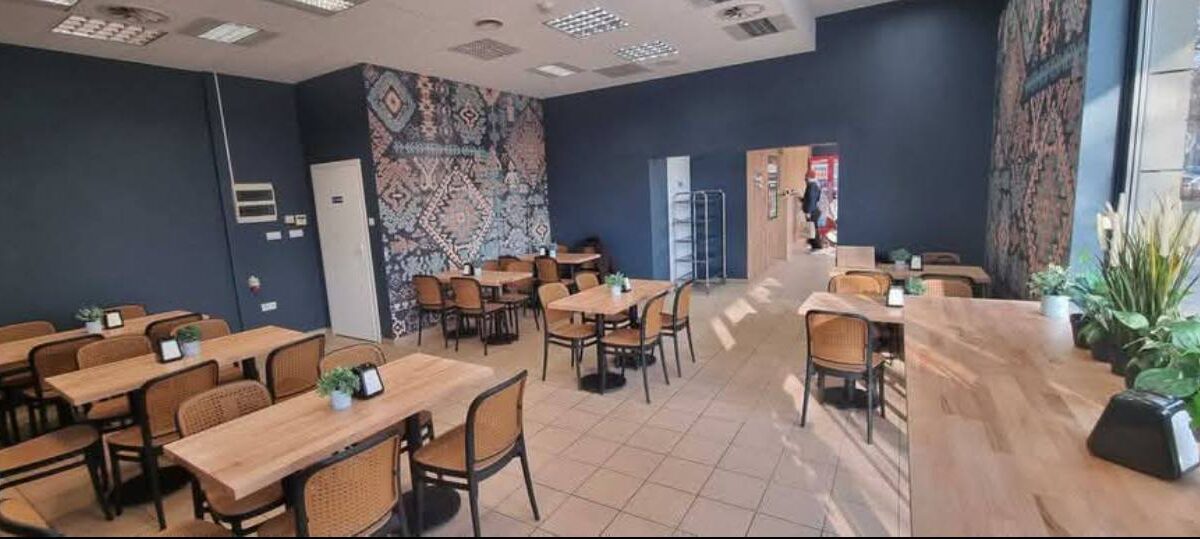 Kebab Restaurant for Sale – Prime Location Warsaw Mokotów | Fully Equipped Turnkey Business 2