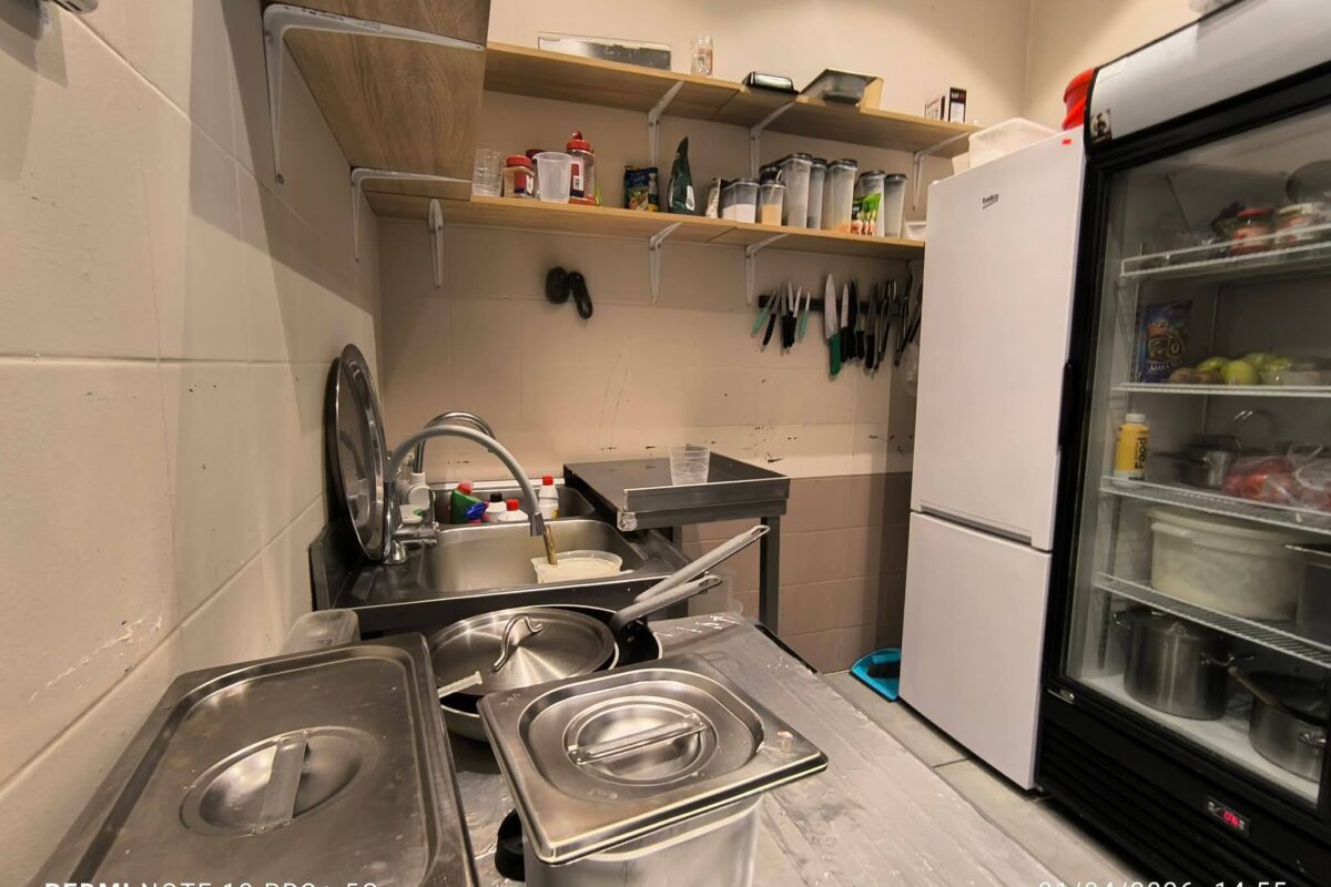 Miłocin Shopping Center – Fully Equipped Food Court Unit for Rent / Takeover Opportunity 6