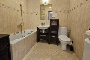 Modern Apartment for Sale in Warsaw Wilanów | Premium Location & Investment Opportunity 4