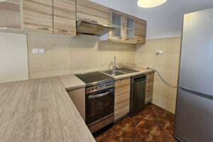 Modern Apartment for Sale in Warsaw Wilanów | Premium Location & Investment Opportunity 2