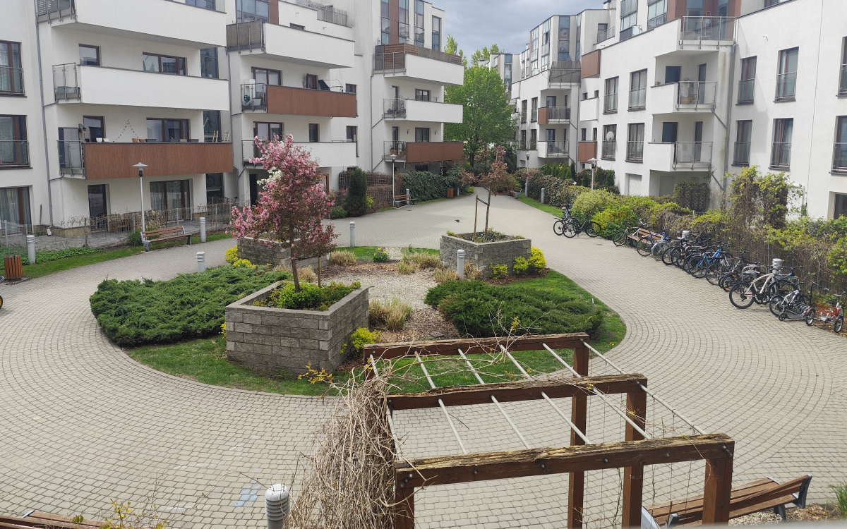 Modern Apartment for Sale in Warsaw Wilanów | Premium Location & Investment Opportunity