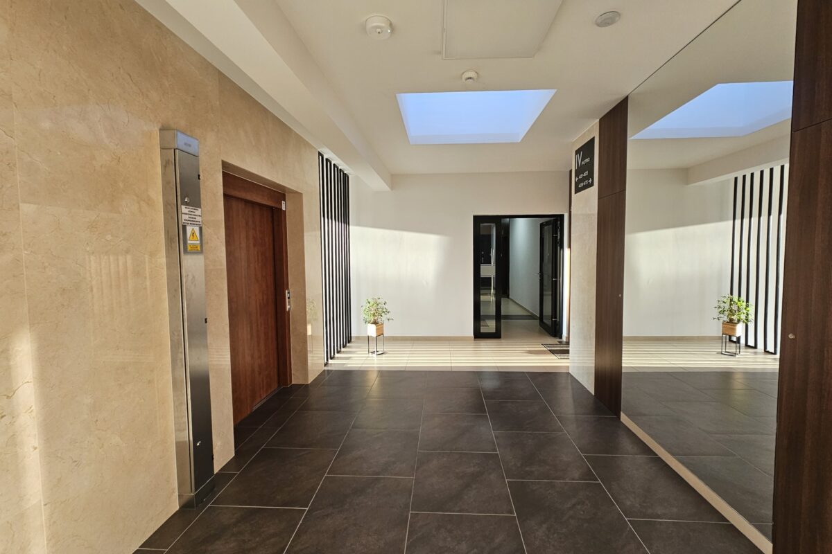 Kiralık Modern Stüdyo Daire – Ochota, Varşova | Pole Mokotowskie Yakını 9