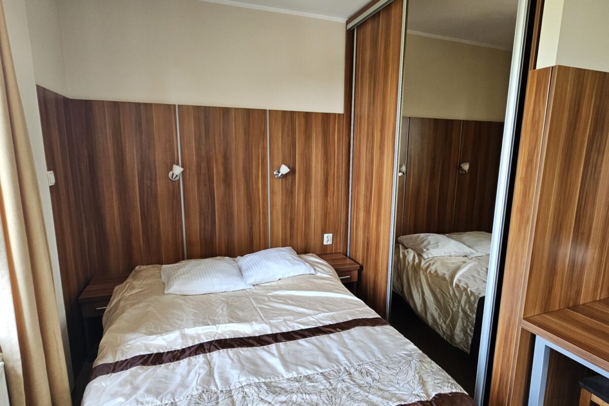 Varşova da 1+0 Kiralık Daire 8