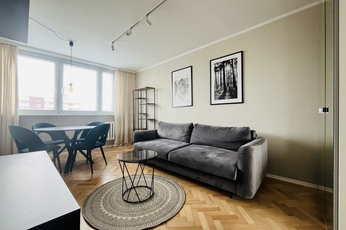 Apartment for Rent 2-Rooms Warsaw 9