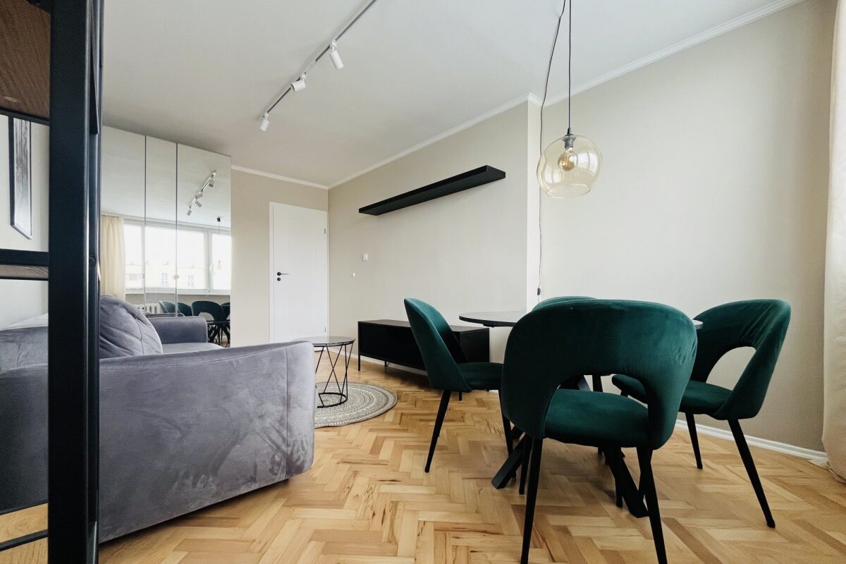 Apartment for Rent 2-Rooms Warsaw 10