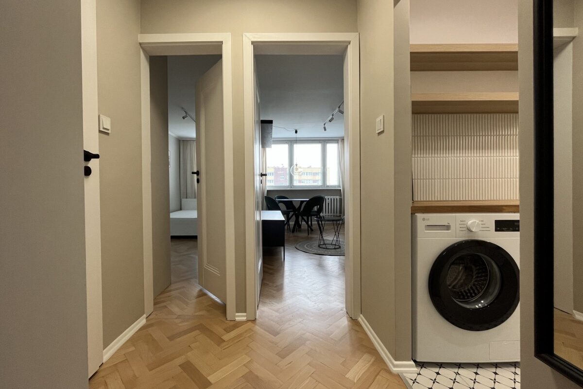 Apartment for Rent 2-Rooms Warsaw 2