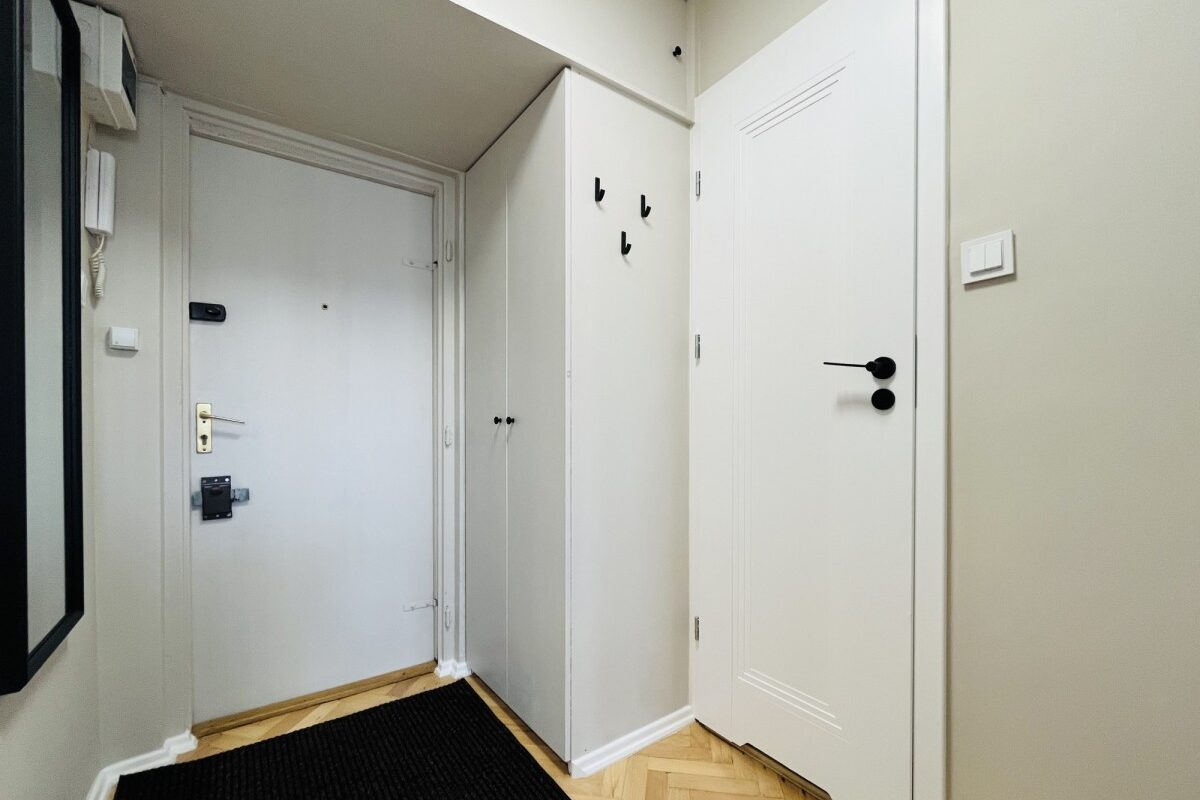 Apartment for Rent 2-Rooms Warsaw