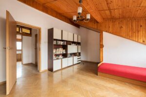 PRIME INVESTMENT PROPERTY IN SADYBA | PERFECT FOR HOSTEL OR CO-LIVING 4