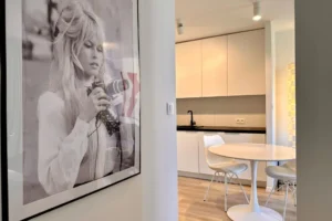 Modern Studio for Sale in Warsaw City Center – Near Metro & Central Station 2