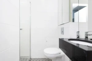 Premium Studio Apartment for Sale in Warsaw City Center – Świętokrzyska Street 1