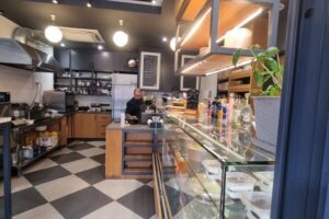 GASTRONOMIC COMMERCIAL UNIT FOR HANDOVER WOLA, WARSAW 4