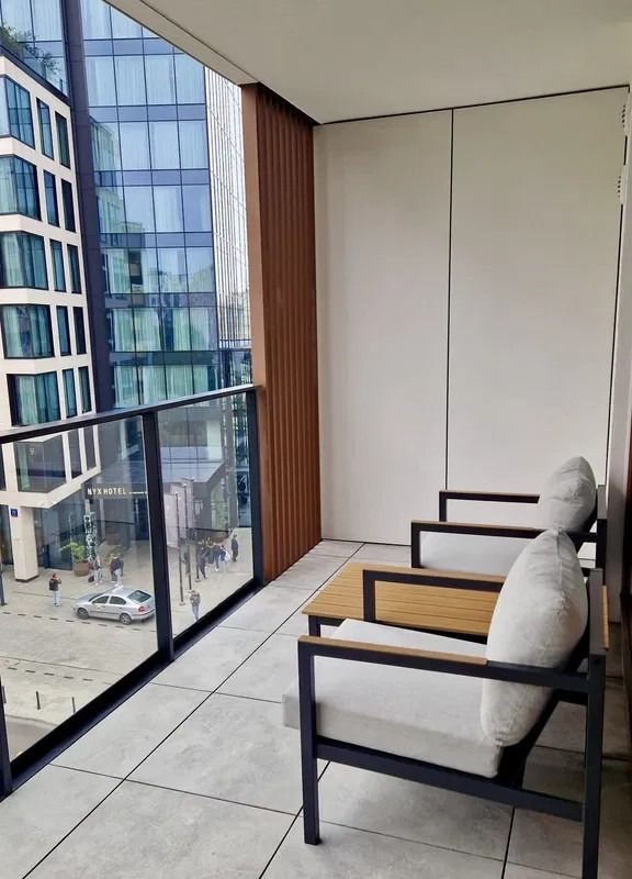 Modern 1-Bedroom Apartment for Rent 4
