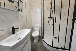 Renovated 2-Room Apartment for Rent in Legionowo 3
