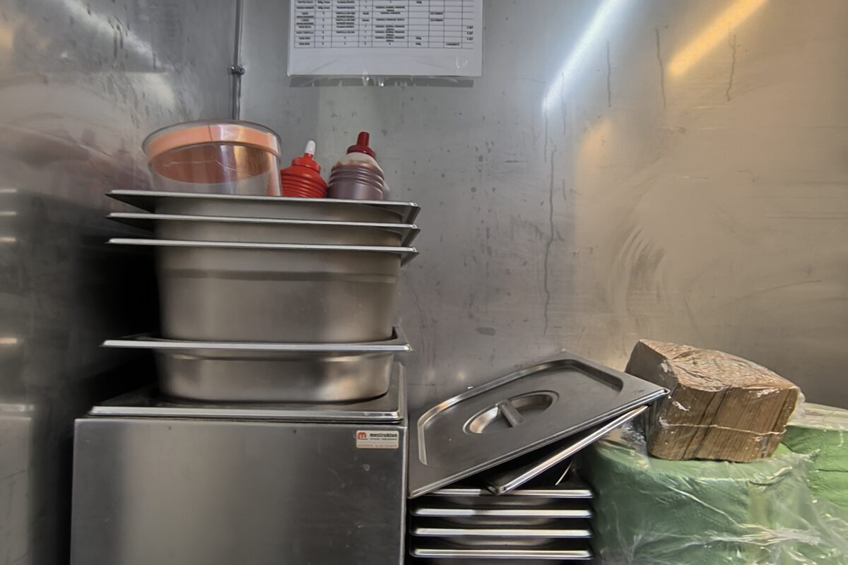 Kebab Restaurant Container for Sale / Business Takeover – Czarna, Wołomin, Poland 14