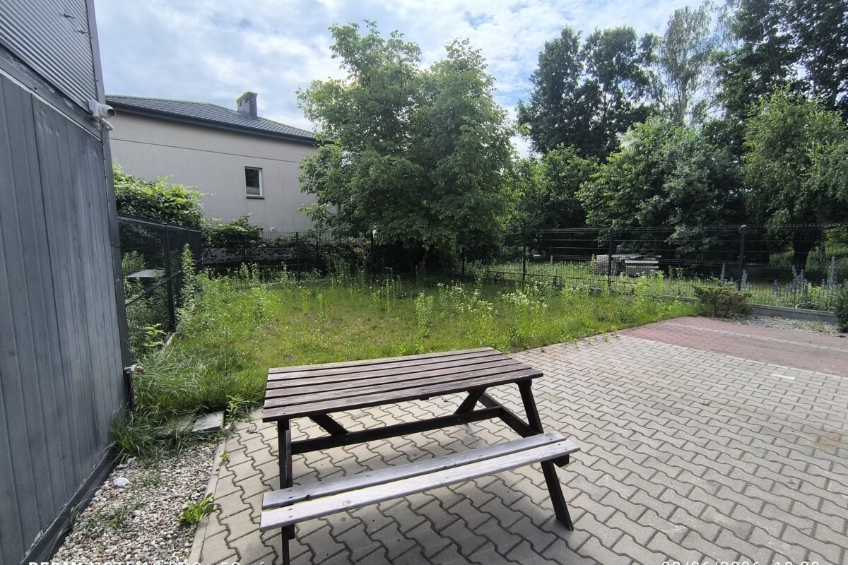 Kebab Restaurant Container for Sale / Business Takeover – Czarna, Wołomin, Poland 3