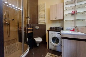2-Bedroom Apartment for Rent in Warsaw 2