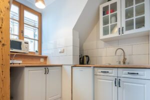 Charming Studio Apartment in the Heart of Warsaw’s Old Town 3
