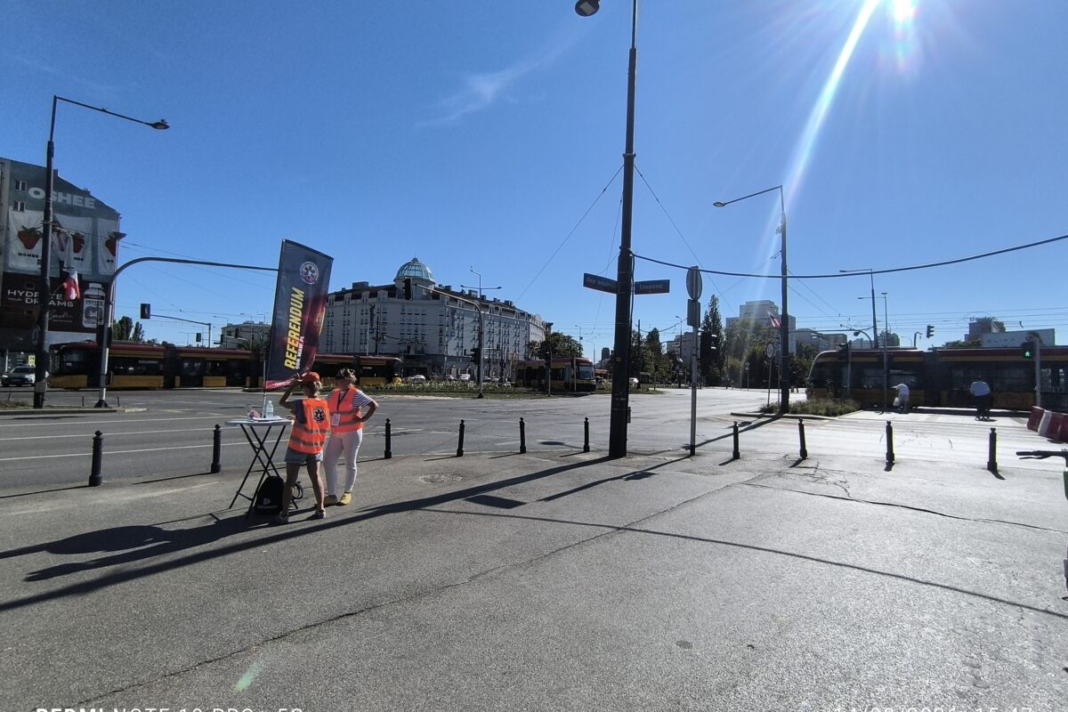 VARŞOVA MERKEZİNDE RESTORAN İŞLETMESİ DEVREN SATILIK 5