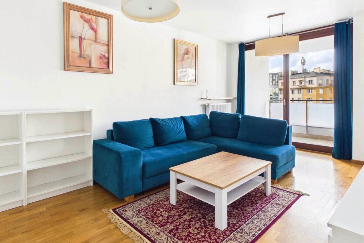 Wola’da 2 Odalı Kiralık Daire 16