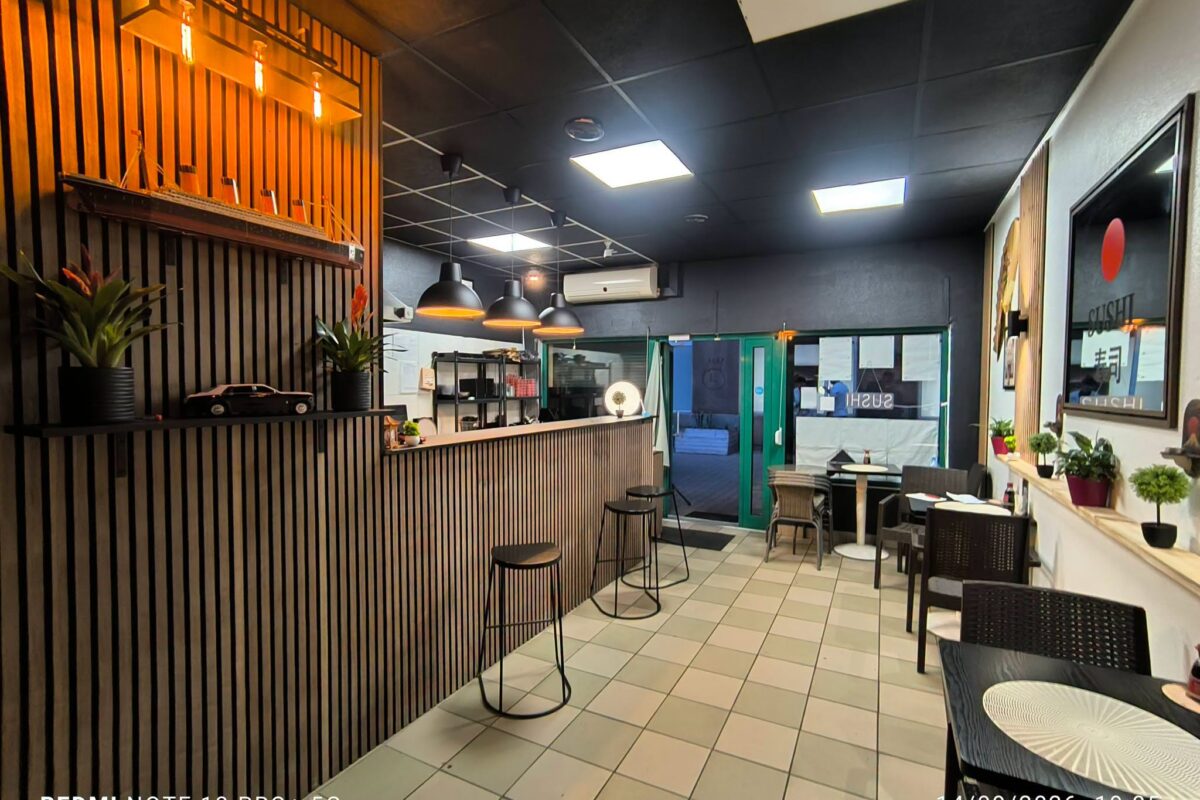 Varşova Wola’da Devren Sushi Restoranı 2