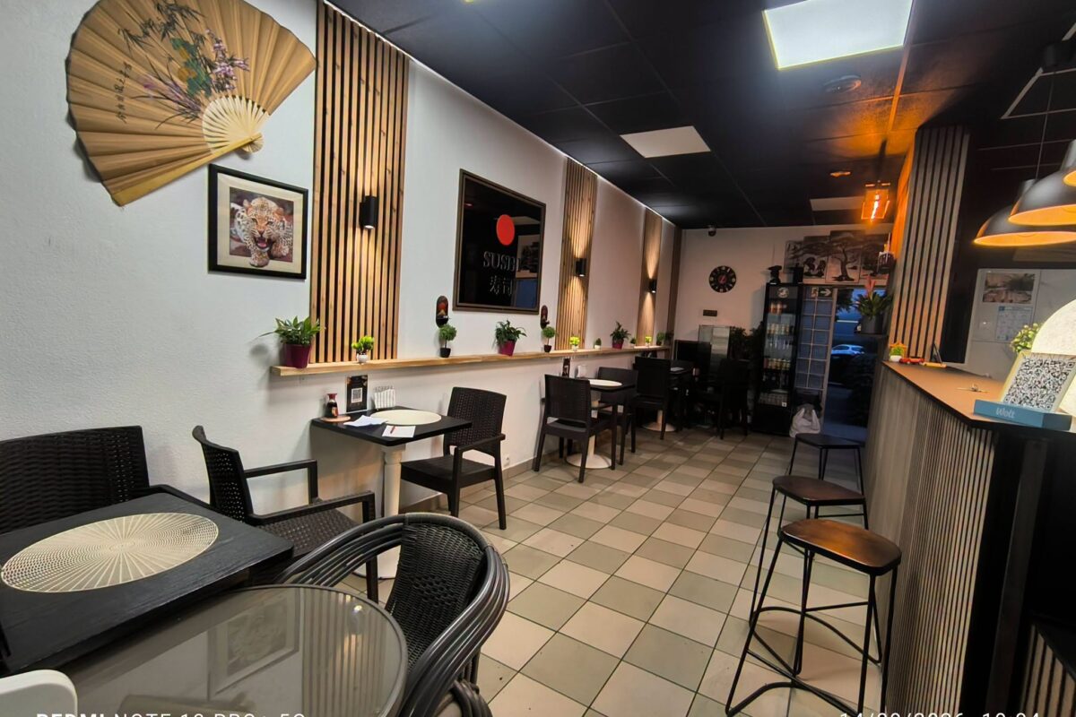 Varşova Wola’da Devren Sushi Restoranı 6