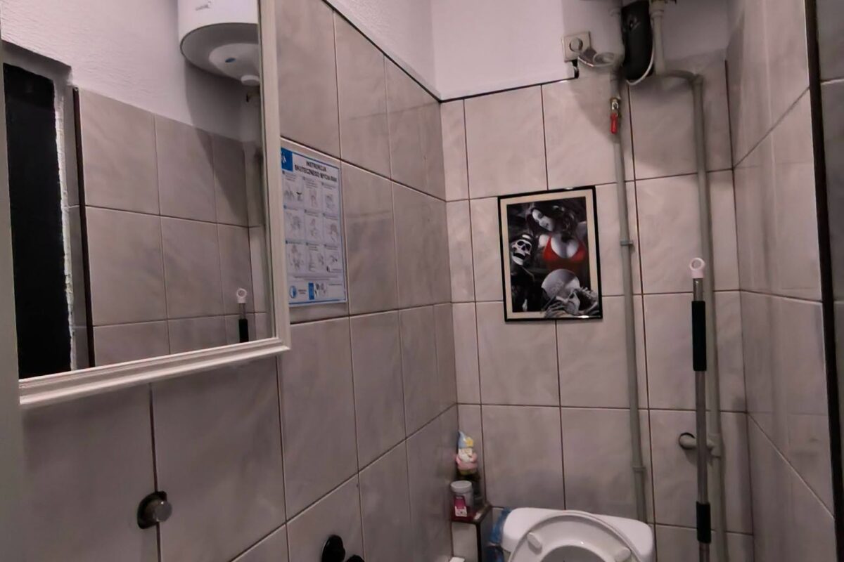 Varşova Wola’da Devren Sushi Restoranı 7