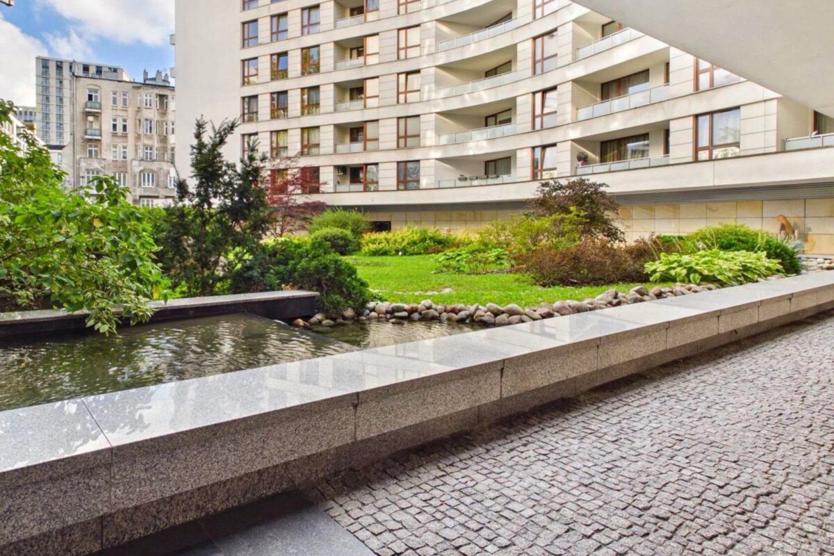 Wola’da 2 Odalı Kiralık Daire 6