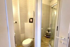 Furnished 1-Room Apartment for Rent in Warsaw City Centre | Koszykowa 4