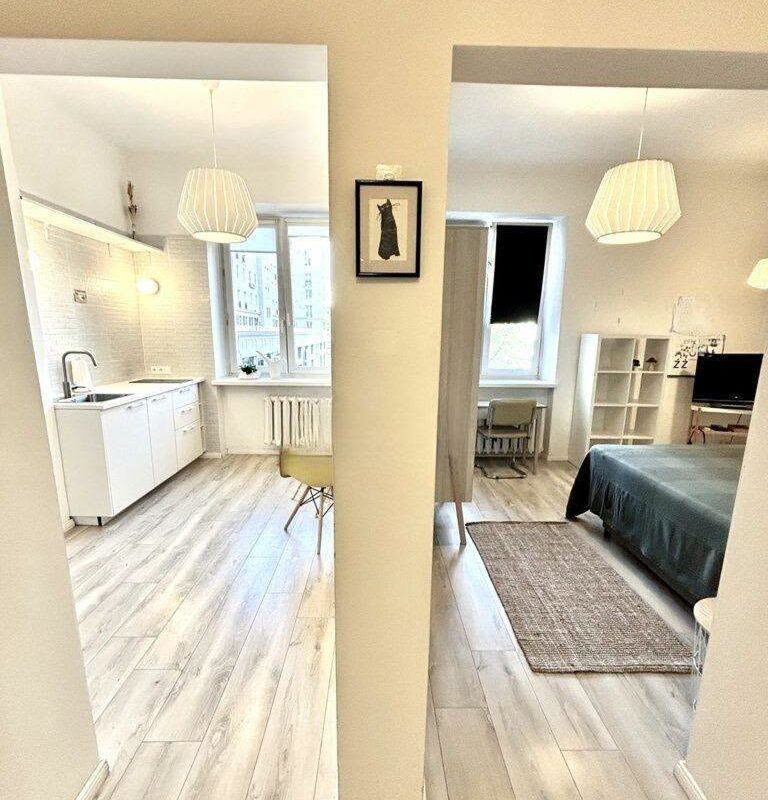 Furnished 1-Room Apartment for Rent in Warsaw City Centre | Koszykowa 7